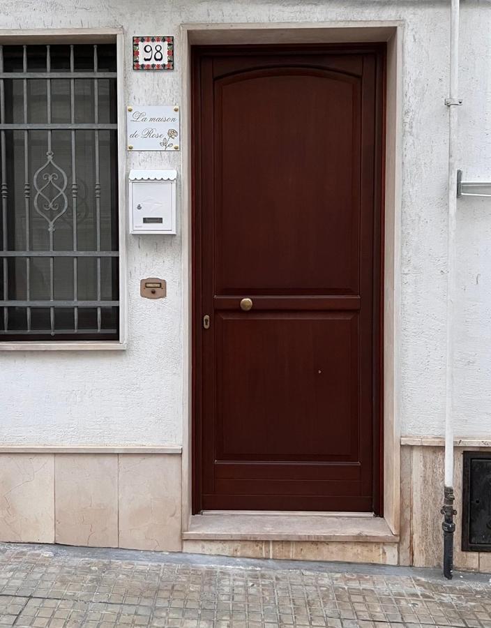 La Maison De Rose オストゥーニ エクステリア 写真